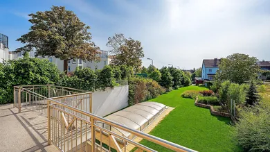 6-Zimmer Haus in Simmering, Austria, Nr. 236784