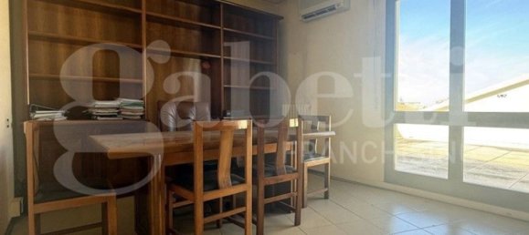 5 bedrooms Apartment in Ponsacco, Italy No. 344538 8