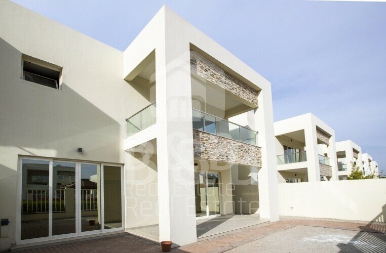 3 غرف نوم فيلا في Mina Al Arab, UAE رقم 8705