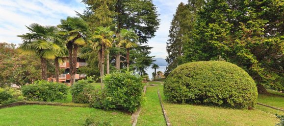 3 rooms Apartment in Arona, Italy No. 139985 5