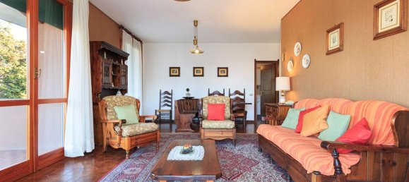 3 rooms Apartment in Arona, Italy No. 139985 8