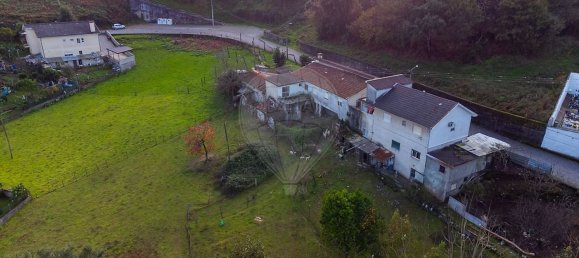 12 bedrooms House in Braga, Portugal No. 37391 10