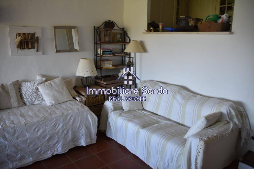 Apartamento de 2 habitaciónes en Olbia, Italy No. 231252