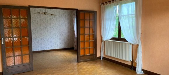 4 Schlafzimmer Haus in Mirecourt, France, Nr. 228846 5