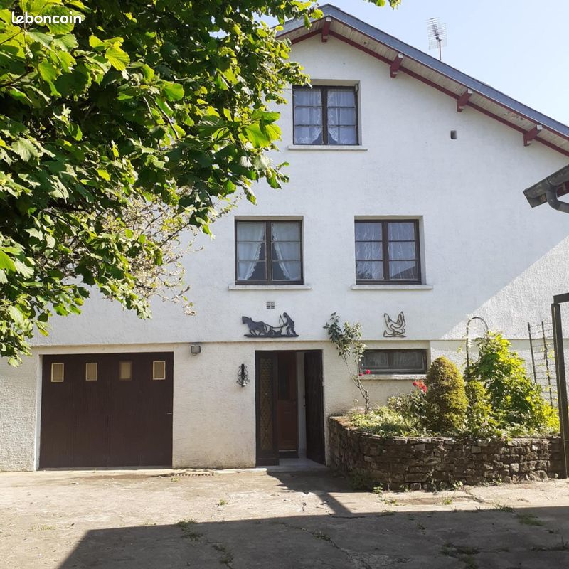 4 Schlafzimmer Haus in Mirecourt, France, Nr. 228846