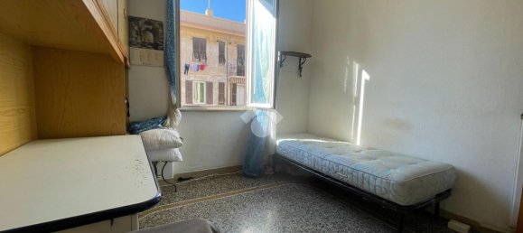 5-Zimmer Wohnung in Genoa, Italy, Nr. 35861 23