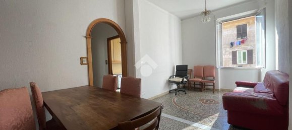 5-Zimmer Wohnung in Genoa, Italy, Nr. 35861 4