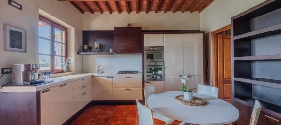 2 غرف نوم شقة في Montecatini Val di Cecina, Italy رقم 233105 2