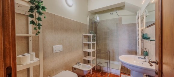 2 غرف نوم شقة في Montecatini Val di Cecina, Italy رقم 233105 13