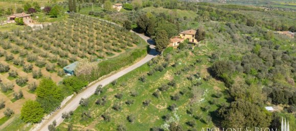 2 bedrooms House in Sinalunga, Italy No. 55808 7