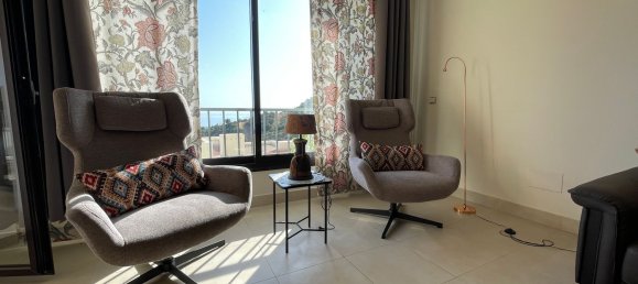 Apartamento de 3 dormitorios en Marbella, Spain No. 189409 4