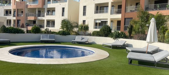Apartamento de 3 dormitorios en Marbella, Spain No. 189409 45