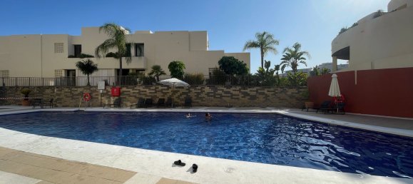 Apartamento de 3 dormitorios en Marbella, Spain No. 189409 50