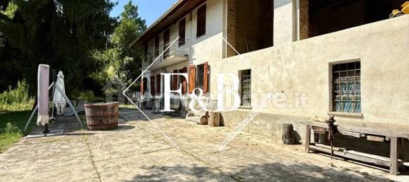 3 Schlafzimmer Haus in Montechiaro d'Asti, Italy, Nr. 266877 7
