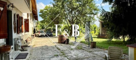 3 Schlafzimmer Haus in Montechiaro d'Asti, Italy, Nr. 266877 31