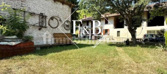 3 Schlafzimmer Haus in Montechiaro d'Asti, Italy, Nr. 266877 5