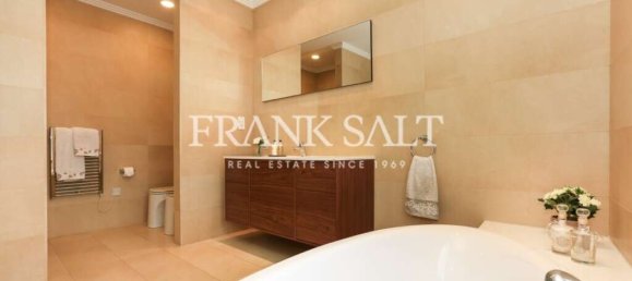 3 Schlafzimmer Penthouse in Sliema, Malta, Nr. 3372 32