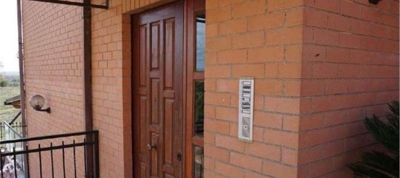 2 rooms Apartment in Rome, Italy No. 198689 9