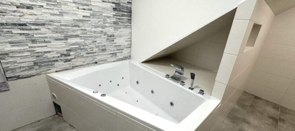 Casa de 8 habitaciónes en Feldbach, Austria No. 100676 32