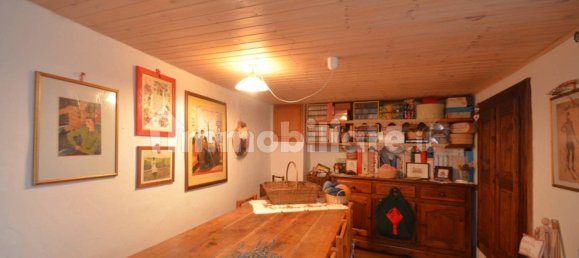 2 bedrooms House in Usseaux, Italy No. 278827 14