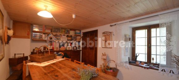 2 bedrooms House in Usseaux, Italy No. 278827 13