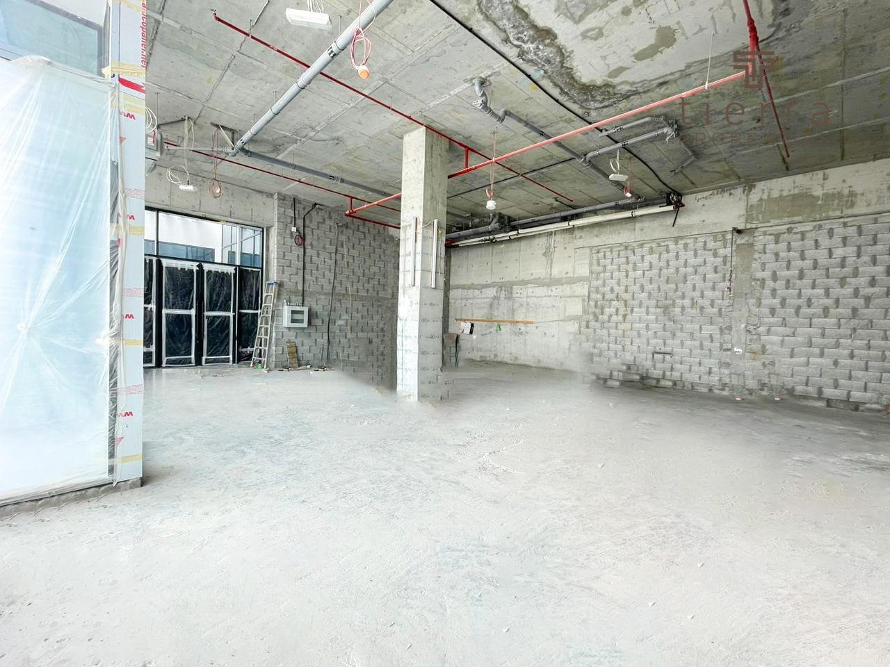 Magasin à Arjan, UAE 94.8m² No. 54756