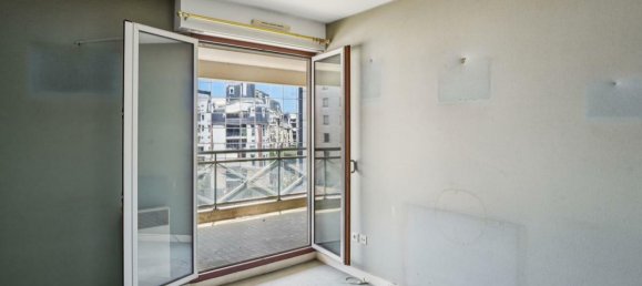 2 bedrooms Apartment in Charenton-le-Pont, France No. 350345 8