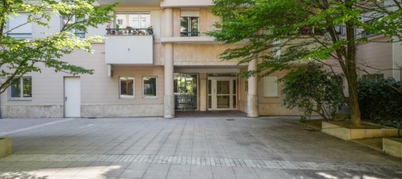 2 bedrooms Apartment in Charenton-le-Pont, France No. 350345 11