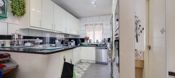 Casa de 2 dormitorios en Torrevieja, Spain No. 189504 2