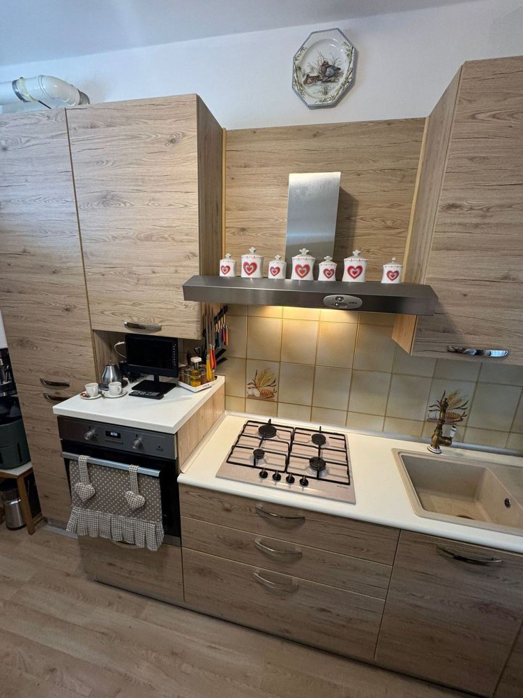 5 Schlafzimmer Wohnung in Pordenone, Italy, Nr. 338223