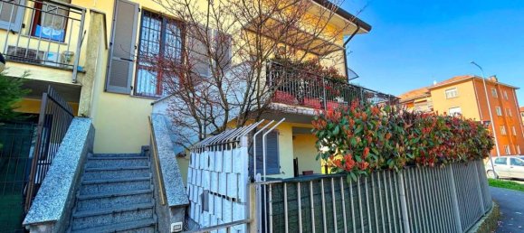 2-salle Appartement à Arcore, Italy No. 35369 22