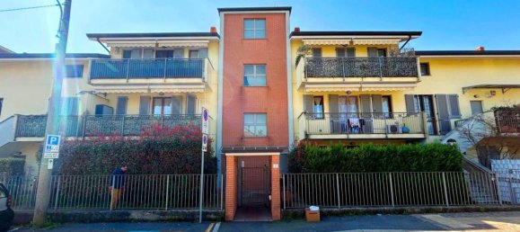 2-salle Appartement à Arcore, Italy No. 35369 21