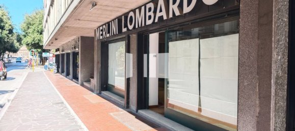 142m² Commercial property in Alba Adriatica, Italy No. 340800 10