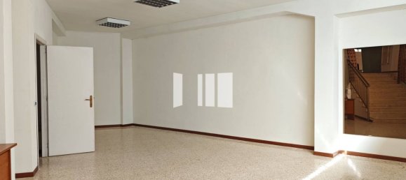 142m² Commercial property in Alba Adriatica, Italy No. 340800 6