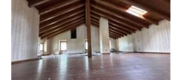 5 rooms Villa in Cosio Valtellino, Italy No. 296647 4