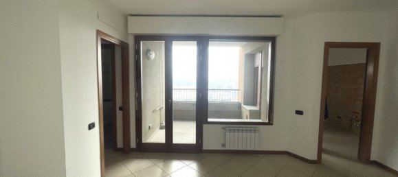 2-salle Appartement à Milan, Italy No. 241358 18