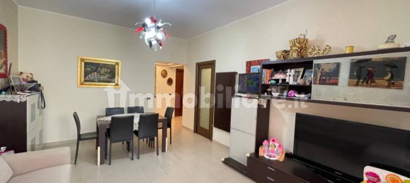 2 Schlafzimmer Wohnung in Messina, Italy, Nr. 286019 21