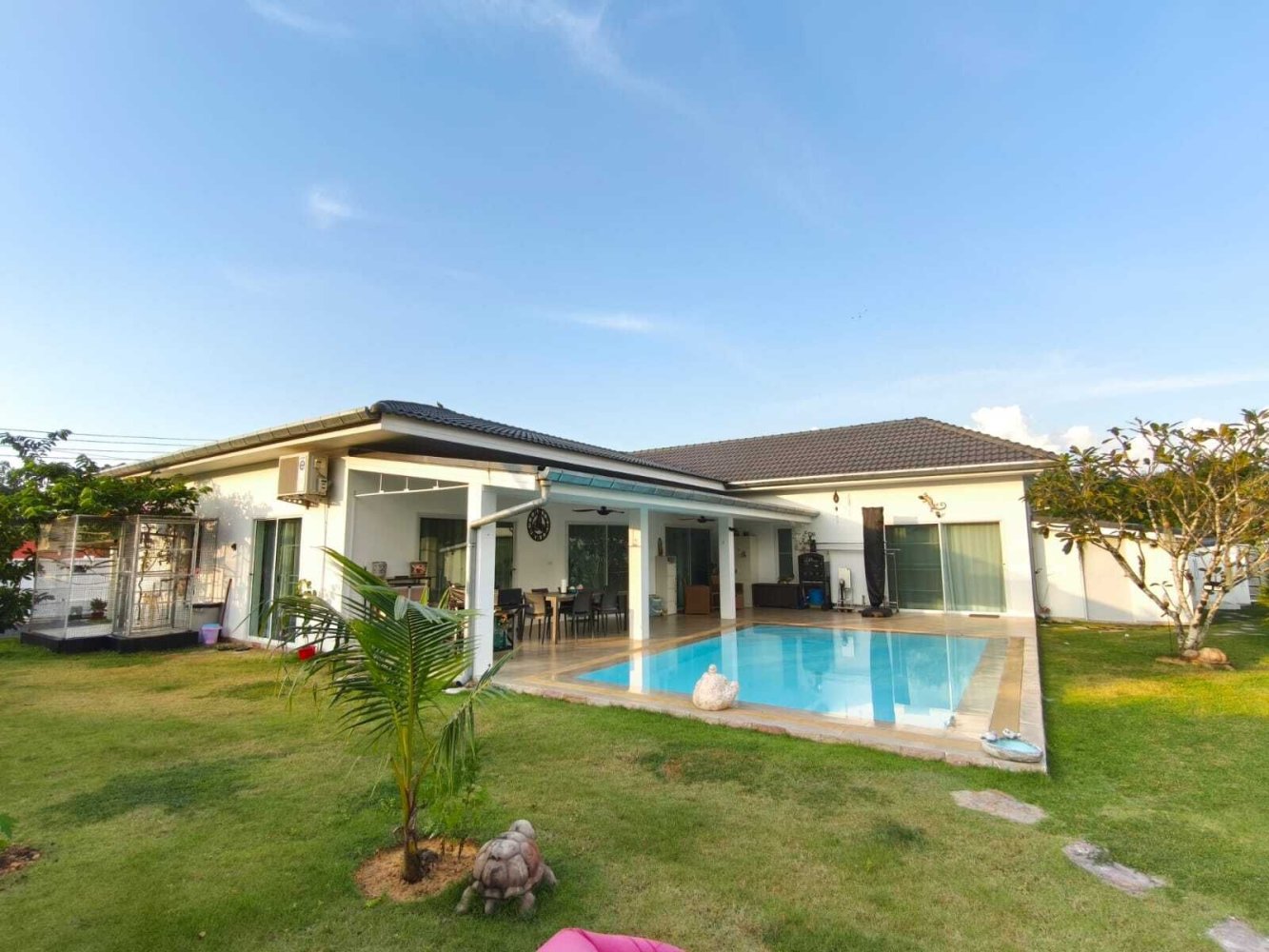 Villa de 3 dormitorios en Phang Nga, Thailand No. 73448