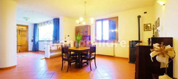 4 bedrooms Villa in Montepulciano, Italy No. 197175 12