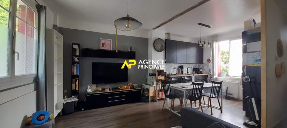 Casa de 4 dormitorios en Argenteuil, France No. 177637 5