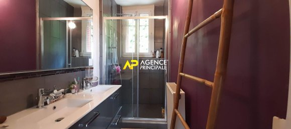 Casa de 4 dormitorios en Argenteuil, France No. 177637 10