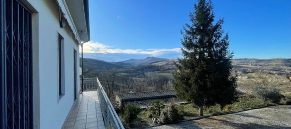 8-Zimmer Haus in Montemarzino, Italy, Nr. 170878 8