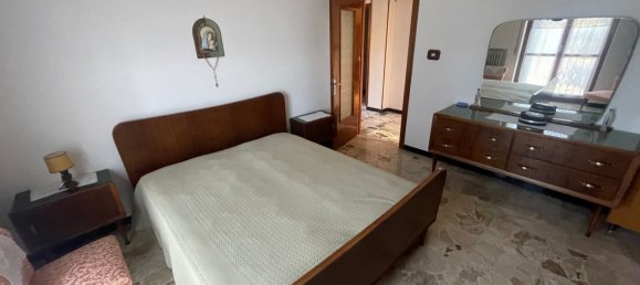 8-Zimmer Haus in Montemarzino, Italy, Nr. 170878 16