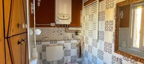 Дом с 4 комнатами в Баннио Анцино, Италия № 38106 24