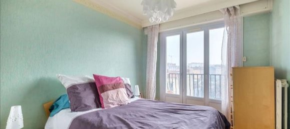 4 chambres Appartement à Villeurbanne, France No. 289669 6