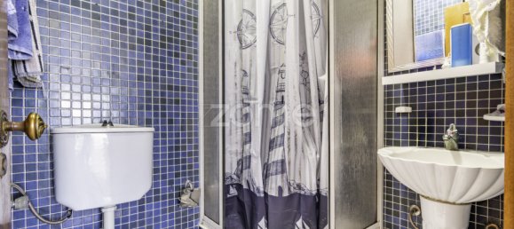 4 bedrooms Apartment in Porto, Portugal No. 95653 19