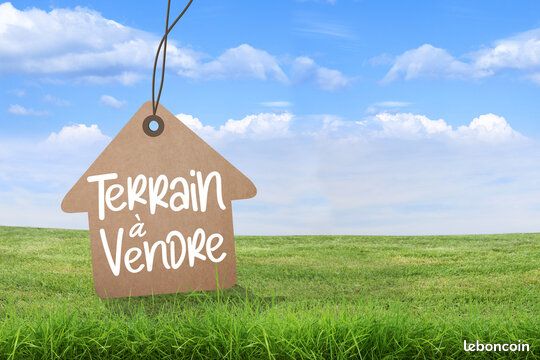 450m² Land in Tregueux, France No. 363802