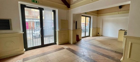 100m² Commercial property in Follonica, Italy No. 45147 20