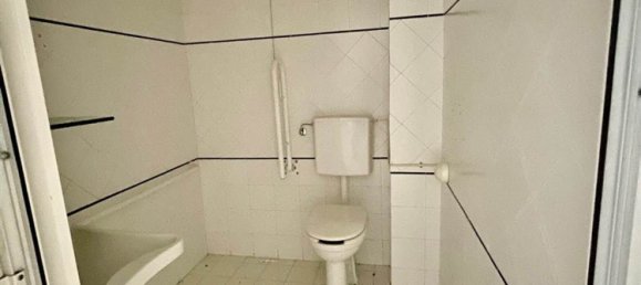 100m² Commercial property in Follonica, Italy No. 45147 22