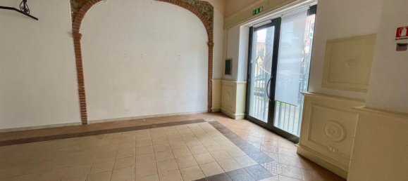 100m² Commercial property in Follonica, Italy No. 45147 13